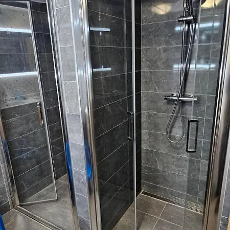 Pod Kaštany *