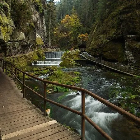 Pod Kaštany Penzion Srbská Kamenice