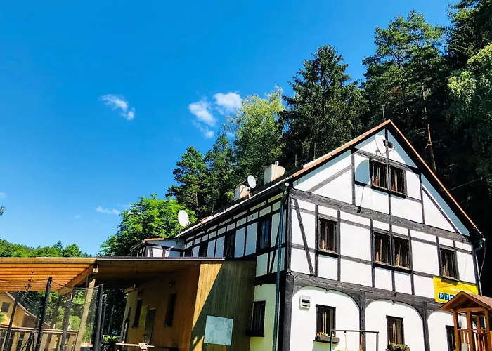 Pod Kaštany Casa de hóspedes