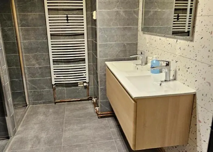Pod Kaštany Casa de hóspedes *