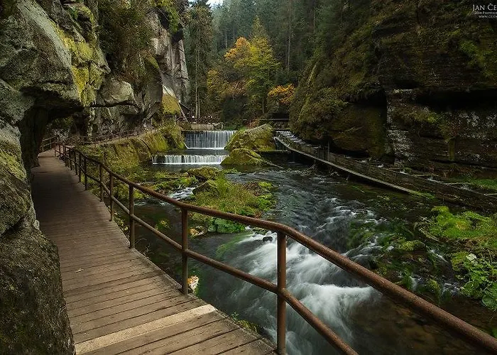 Pod Kaštany Casa de hóspedes Srbská Kamenice