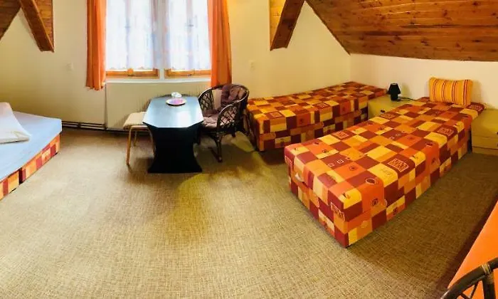 Pod Kaštany *